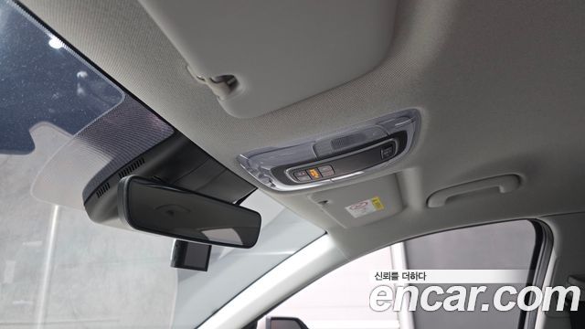 Hyundai AVANTE 2022 — photo 30