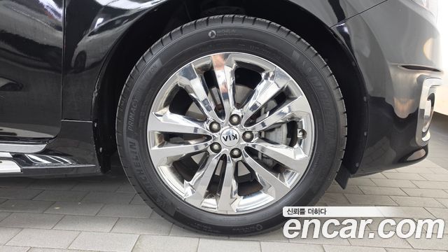 Kia Canival 2018 — photo 7