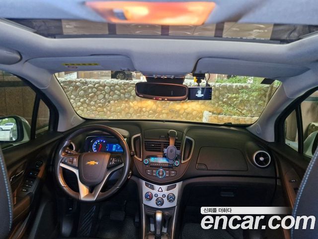 Chevrolet Korea Trax 2014 — photo 4