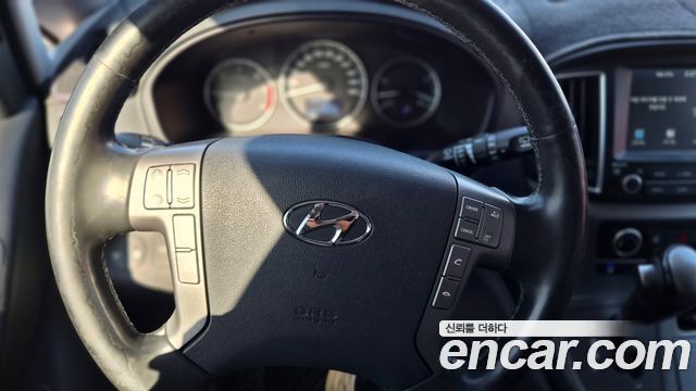 Hyundai Starex 2020 — photo 5
