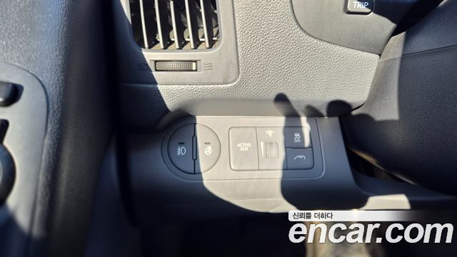 Hyundai Starex 2020 — photo 12