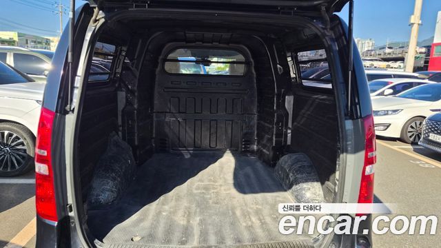 Hyundai Starex 2020 — photo 13
