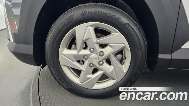 Hyundai Kona 2023 — photo 5