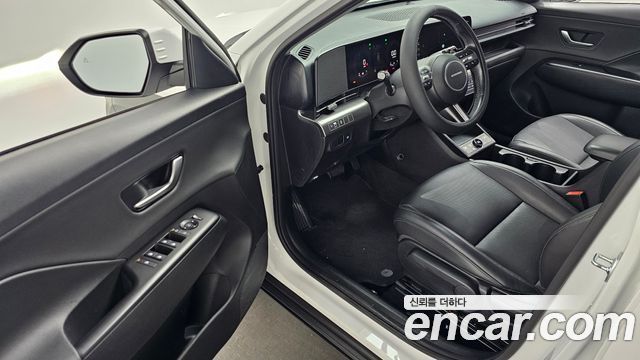 Hyundai Kona 2023 — photo 13