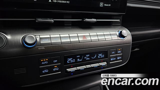 Hyundai Kona 2023 — photo 29