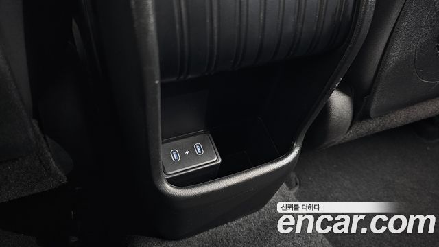 Hyundai Kona 2023 — photo 30