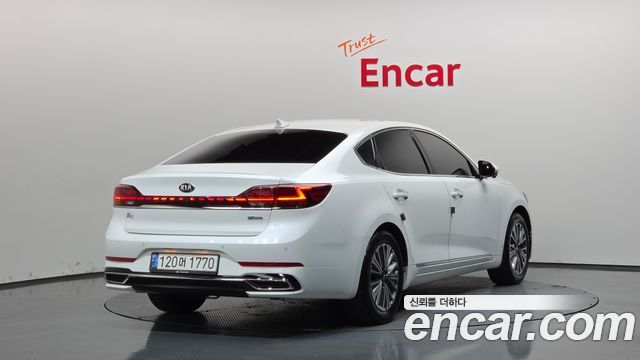Kia K7 2021 — photo 2