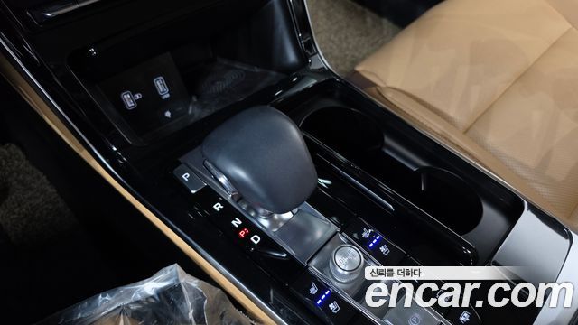 Kia K7 2021 — photo 12