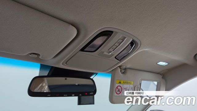 Kia K7 2021 — photo 25