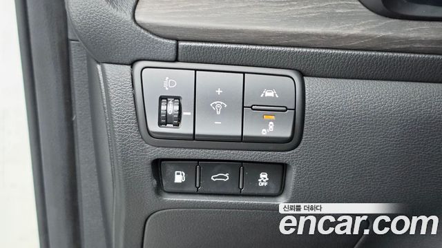 Kia K7 2021 — photo 26