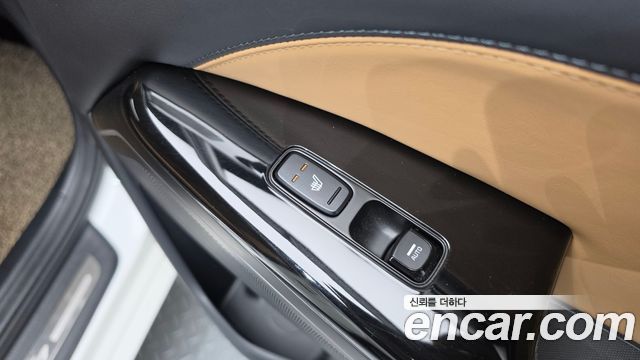 Kia K7 2021 — photo 29