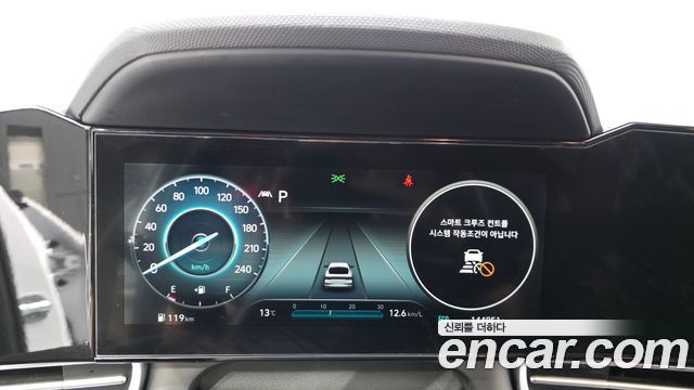 Hyundai AVANTE 2021 — photo 11