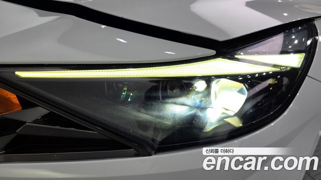 Hyundai AVANTE 2021 — photo 8