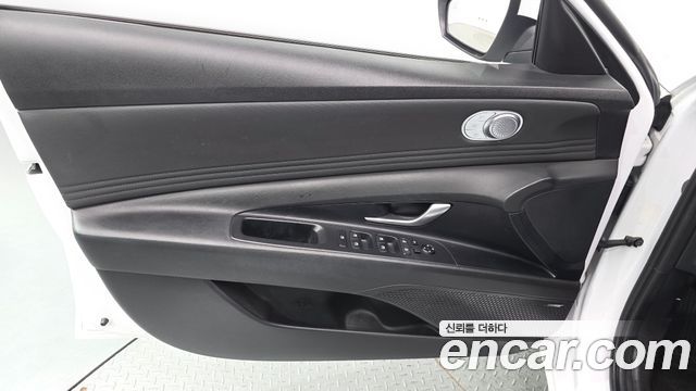 Hyundai AVANTE 2021 — photo 14