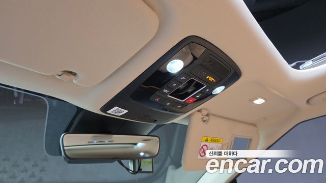 Kia Canival 2022 — photo 26