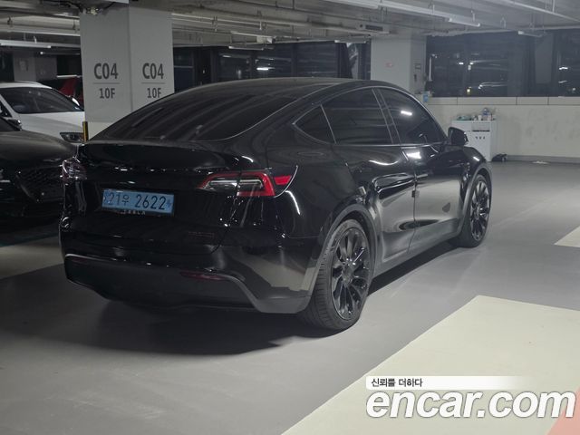 Tesla Model Y 2021 — photo 4