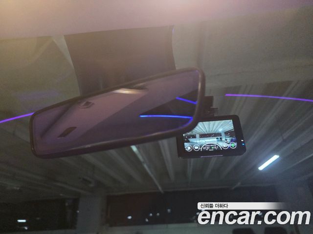 Tesla Model Y 2021 — photo 11