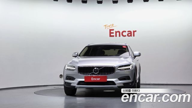 Volvo V90 2021 — photo 3