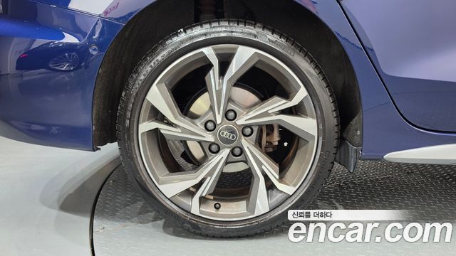 Audi A3 2023 — photo 5