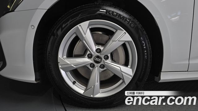Audi A6 2021 — photo 5