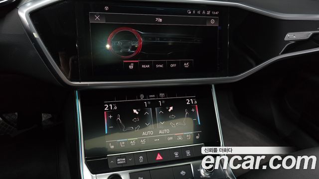 Audi A6 2021 — photo 23