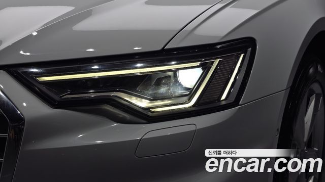 Audi A6 2021 — photo 8