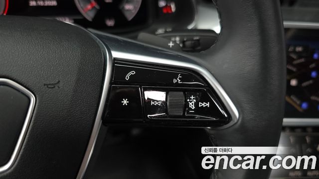Audi A6 2021 — photo 32
