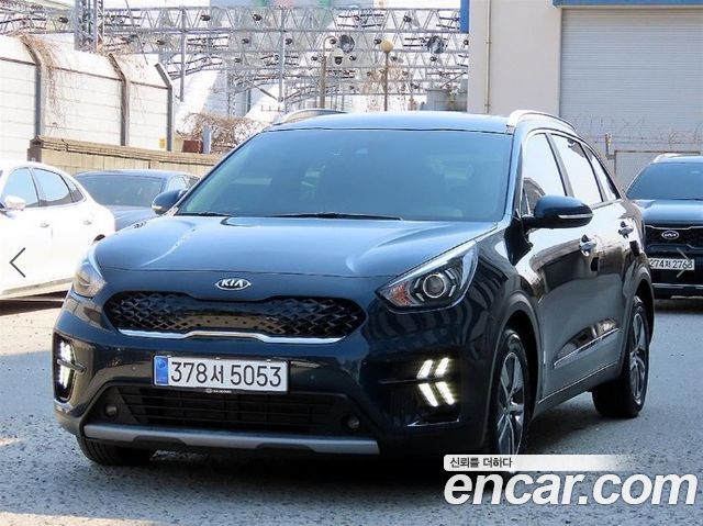 Kia Niro 2020 — photo 2