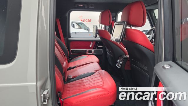 Mercedes-Benz G-Class 2021 — photo 17