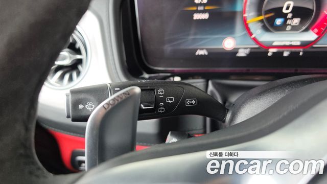 Mercedes-Benz G-Class 2021 — photo 28