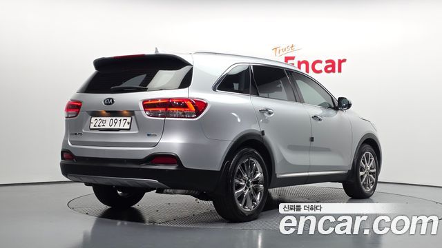 Kia Sorento 2016 — photo 2