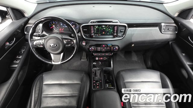 Kia Sorento 2016 — photo 10