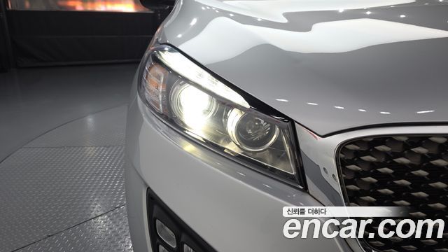 Kia Sorento 2016 — photo 8