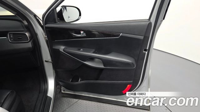 Kia Sorento 2016 — photo 14