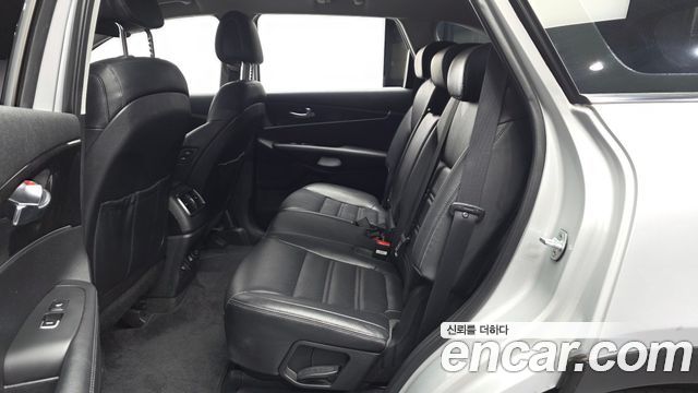 Kia Sorento 2016 — photo 16