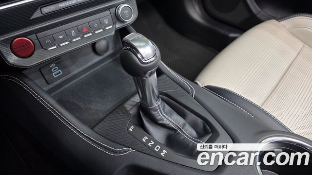 Ford Mustang 2025 — photo 9