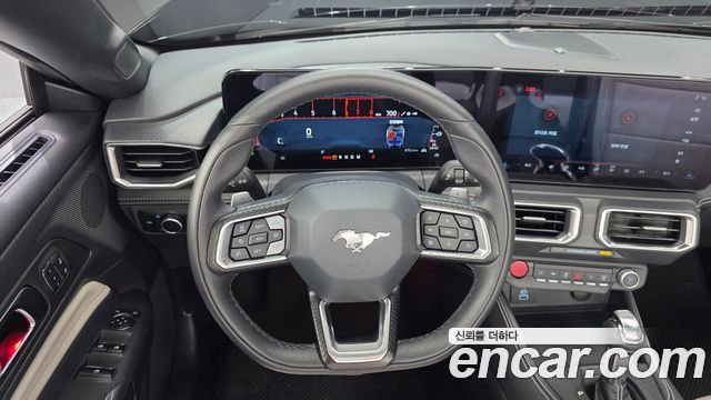 Ford Mustang 2025 — photo 13