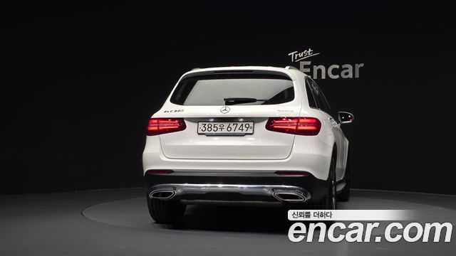 Mercedes-Benz GLC-Class 2019 — photo 4