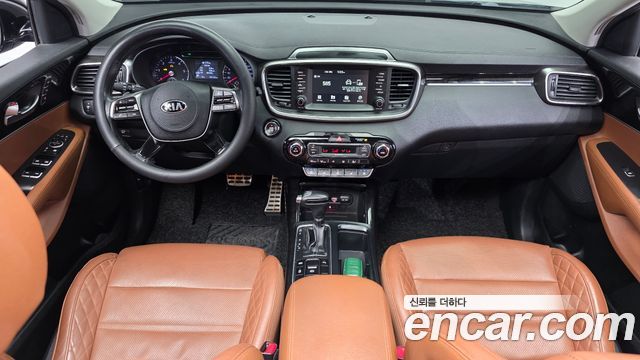 Kia Sorento 2018 — photo 10