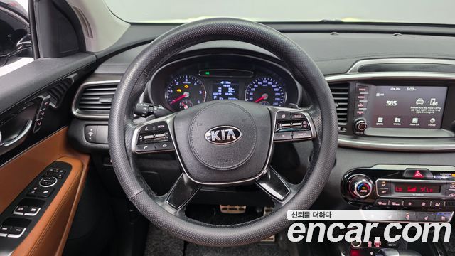 Kia Sorento 2018 — photo 19