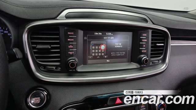 Kia Sorento 2018 — photo 27