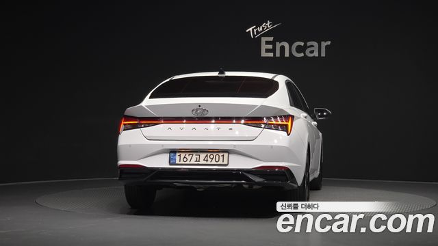Hyundai AVANTE 2023 — photo 4