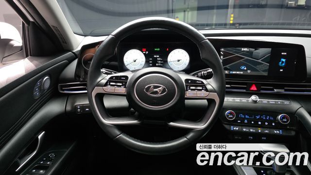 Hyundai AVANTE 2023 — photo 19