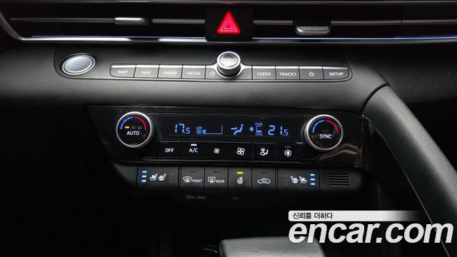 Hyundai AVANTE 2023 — photo 23