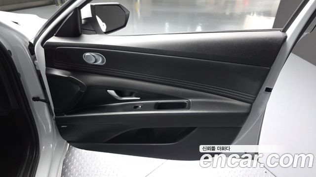 Hyundai AVANTE 2023 — photo 14