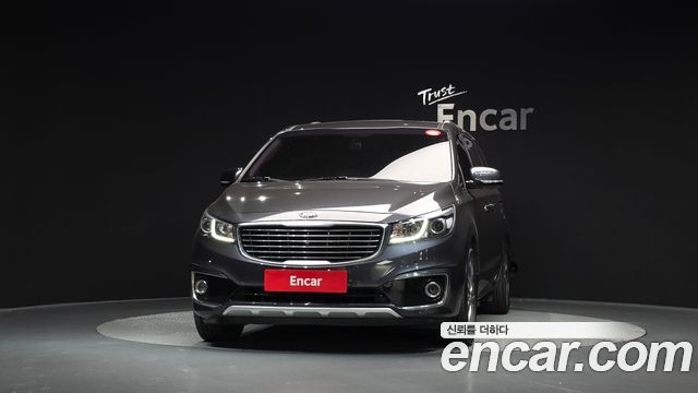 Kia Canival 2018 — photo 3