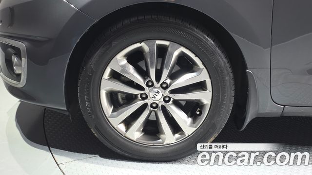 Kia Canival 2018 — photo 5