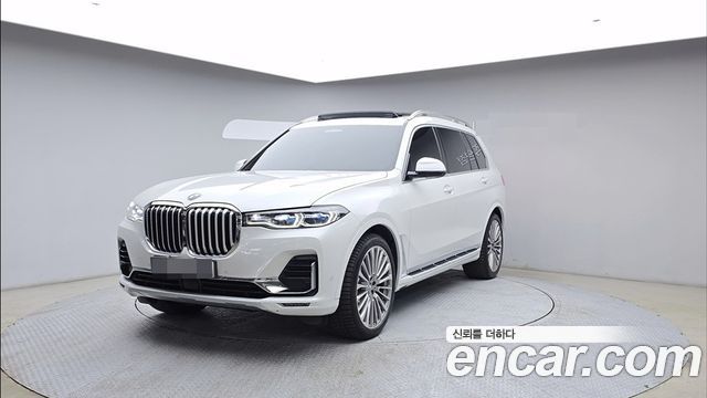 BMW X7 2022 — photo 1