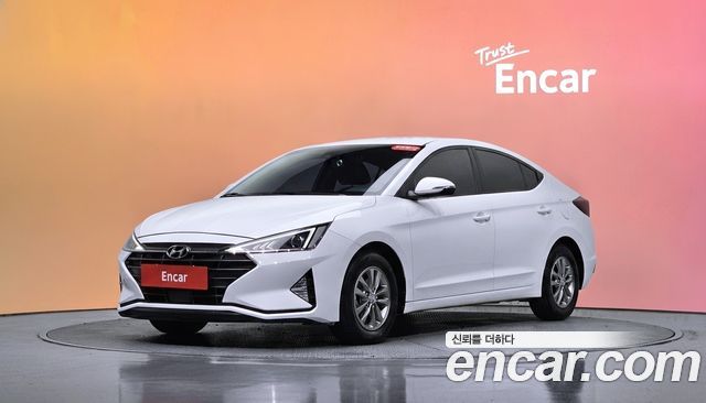 Hyundai AVANTE 2019 — photo 1