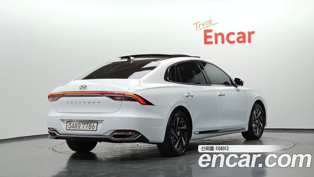 Hyundai Grandeur 2023 — photo 2